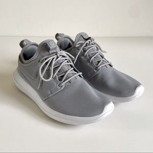 Nike Grey Roshe Two Sneaker